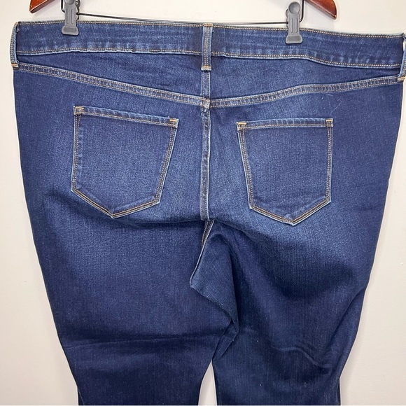 Old Navy Power Straight Leg Jeans Dark Wash Size 22 - Picture 5 of 9